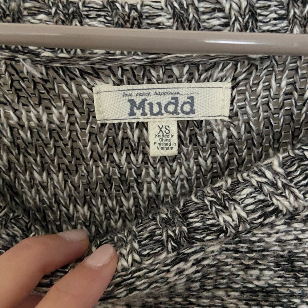 Sweater - Picture 2 of 3
